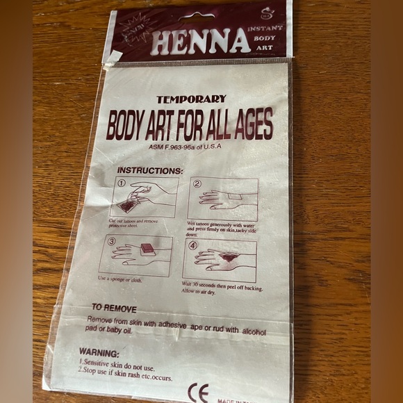 Henna Instant Bold Art Hand Design Kit - Picture 2 of 4